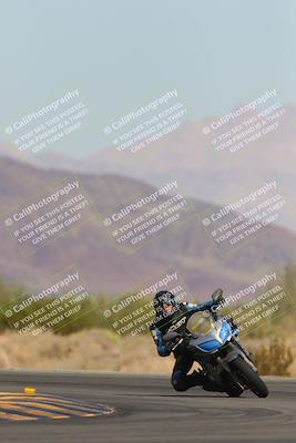 media/Nov-06-2023-Moto Forza (Mon) [[ce023d0744]]/3-Intermediate Group/Session 3 (Turn 5)/